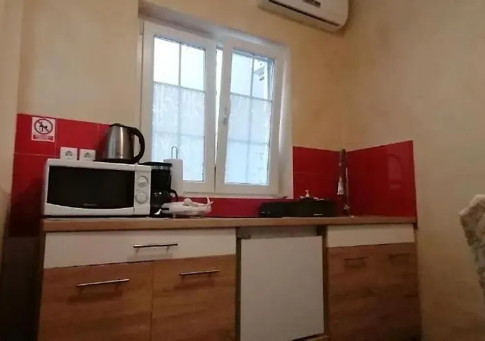 Ana Apartment
